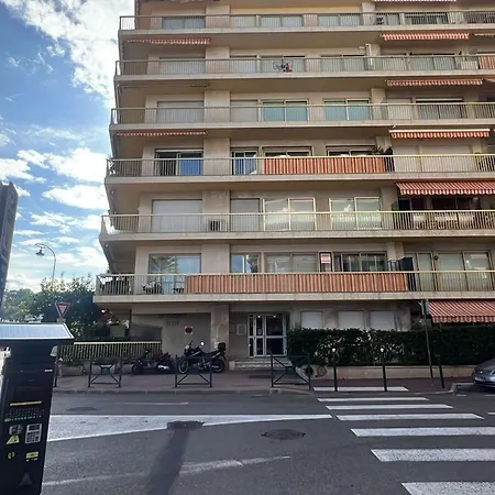 Climatise Rdj Avec Terrasse En Bord De A - Fr-1-196-367 Apartman *